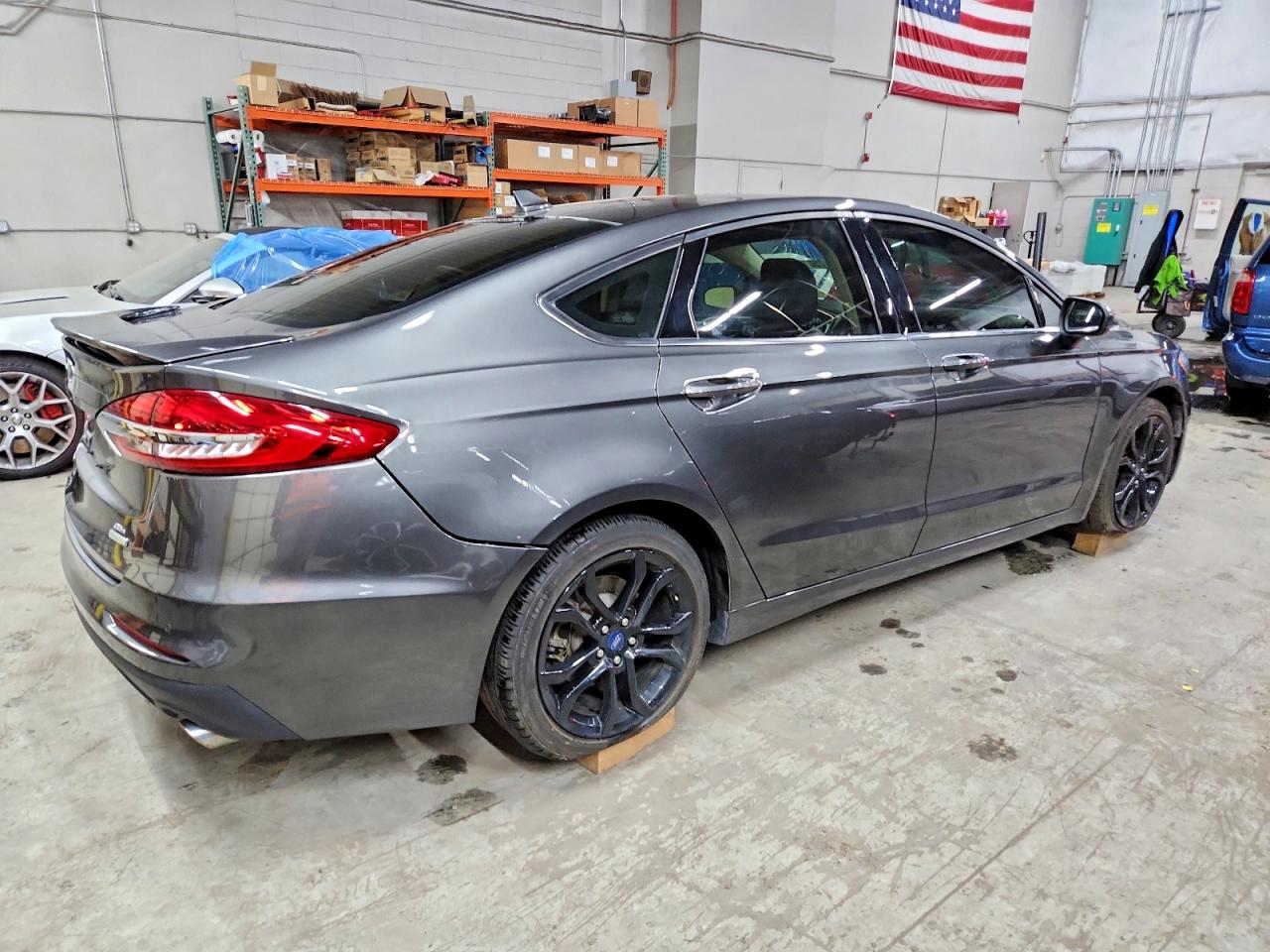 2019 FORD FUSION SE photo 3