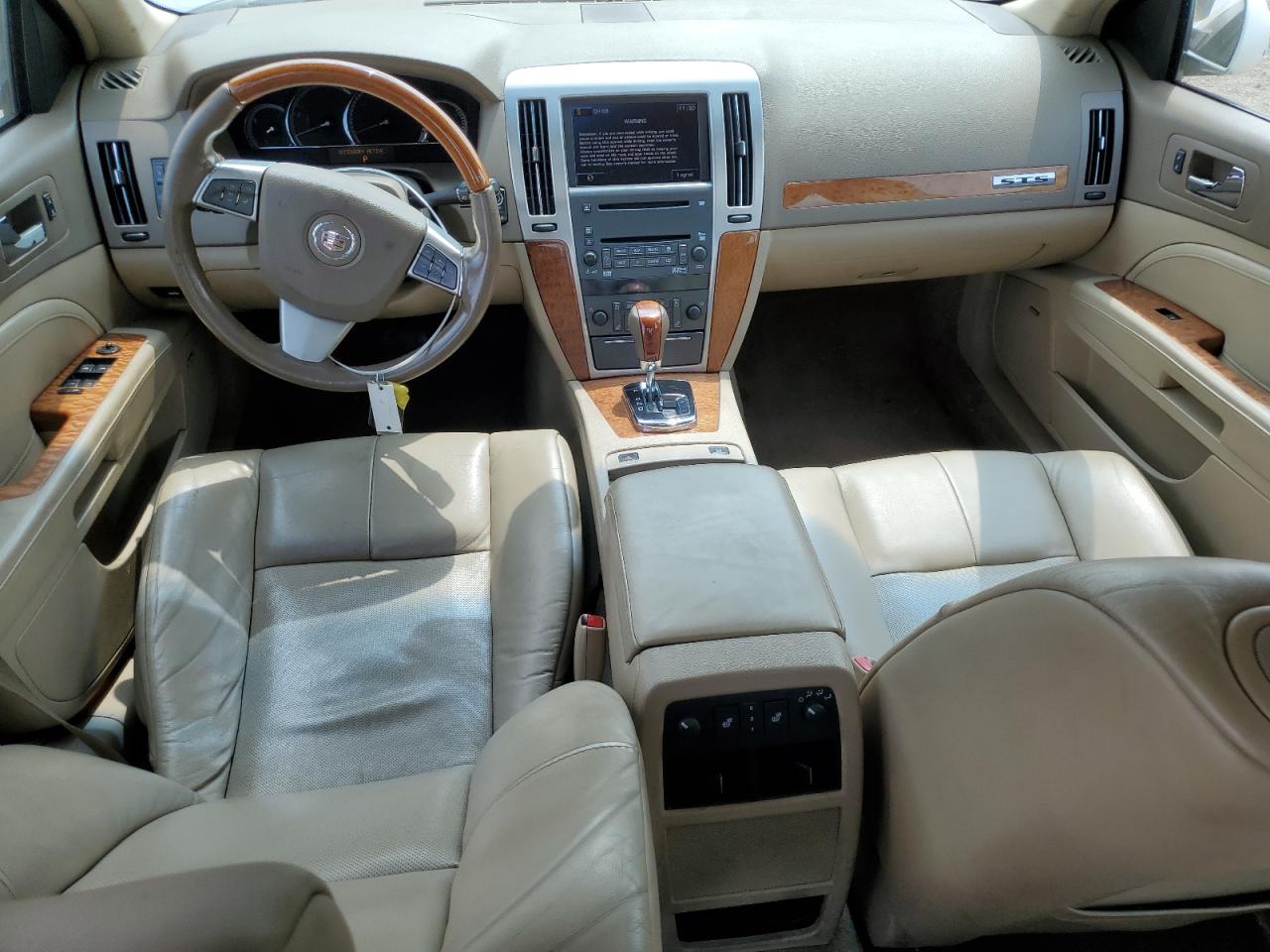 2011 CADILLAC STS LUXURY PERFORMANCE photo 8