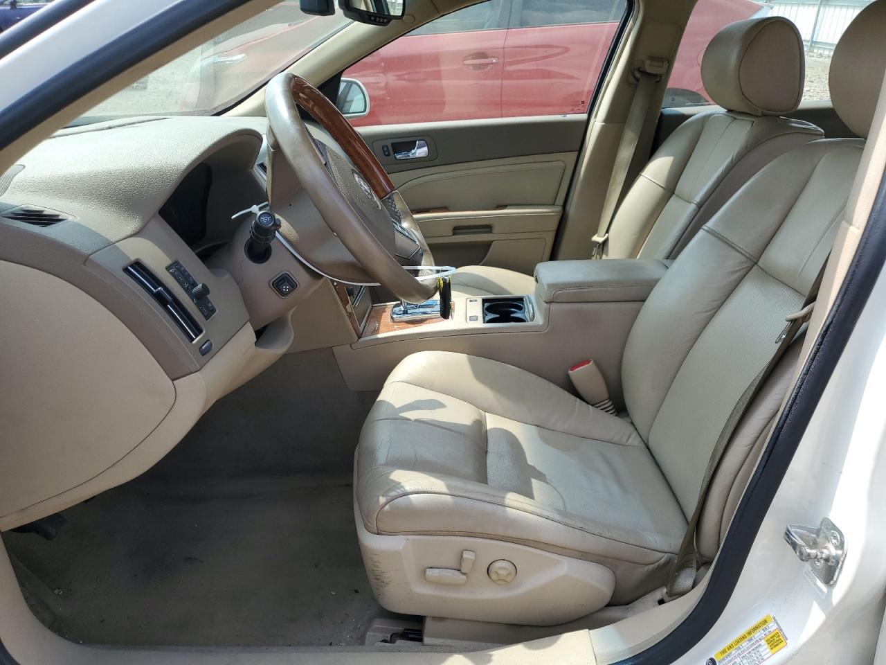 2011 CADILLAC STS LUXURY PERFORMANCE photo 7