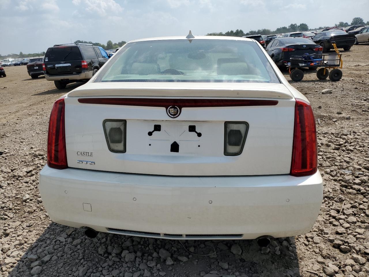 2011 CADILLAC STS LUXURY PERFORMANCE photo 6