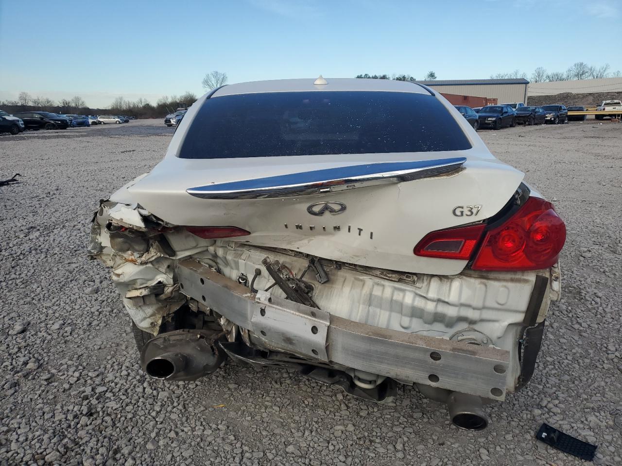 2013 INFINITI G37 BASE photo 11