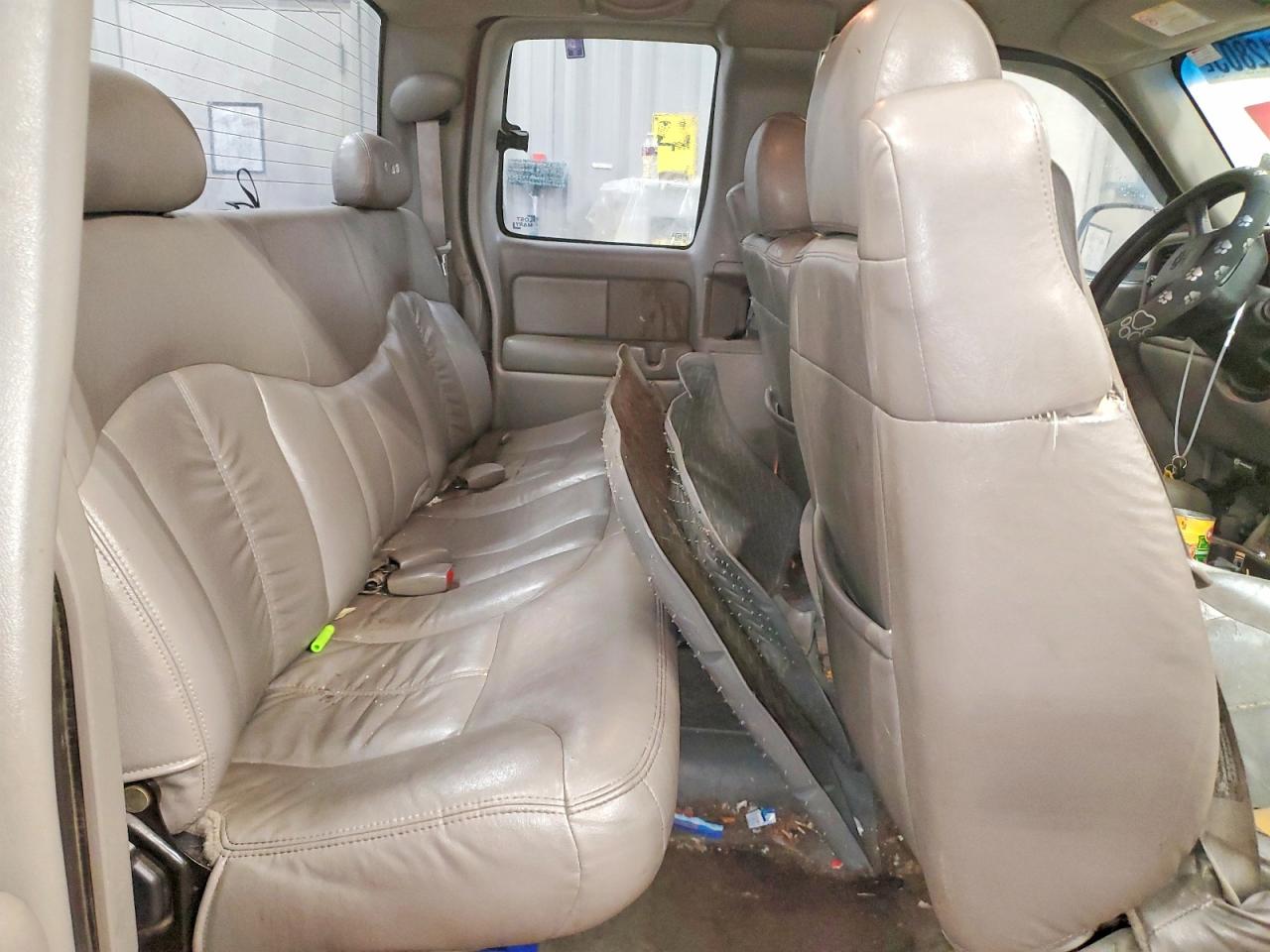 2002 CHEVROLET SILVERADO K1500 photo 19