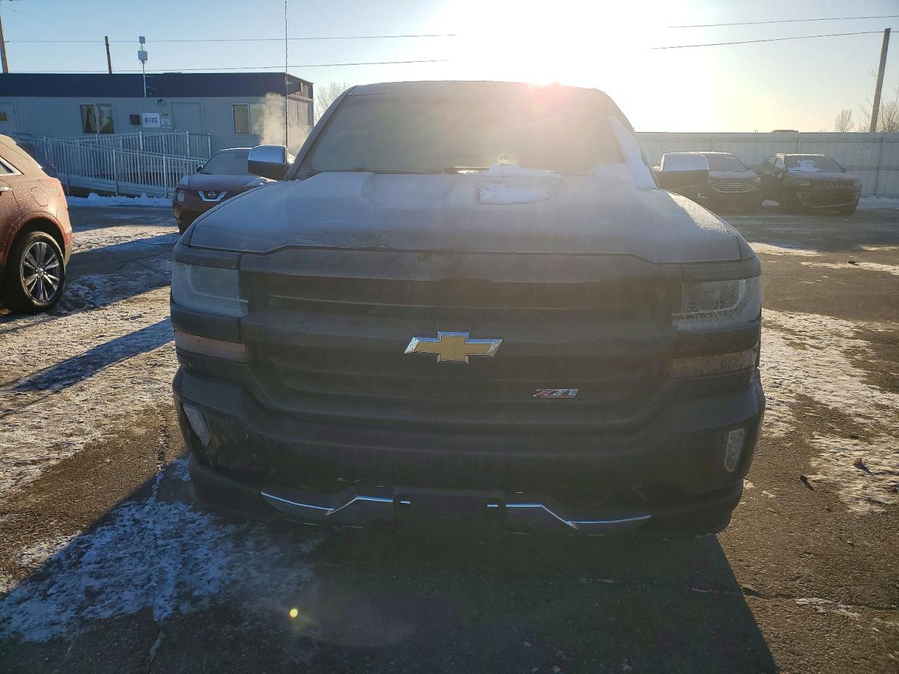 2016 CHEVROLET SILVERADO K1500 LT photo 5