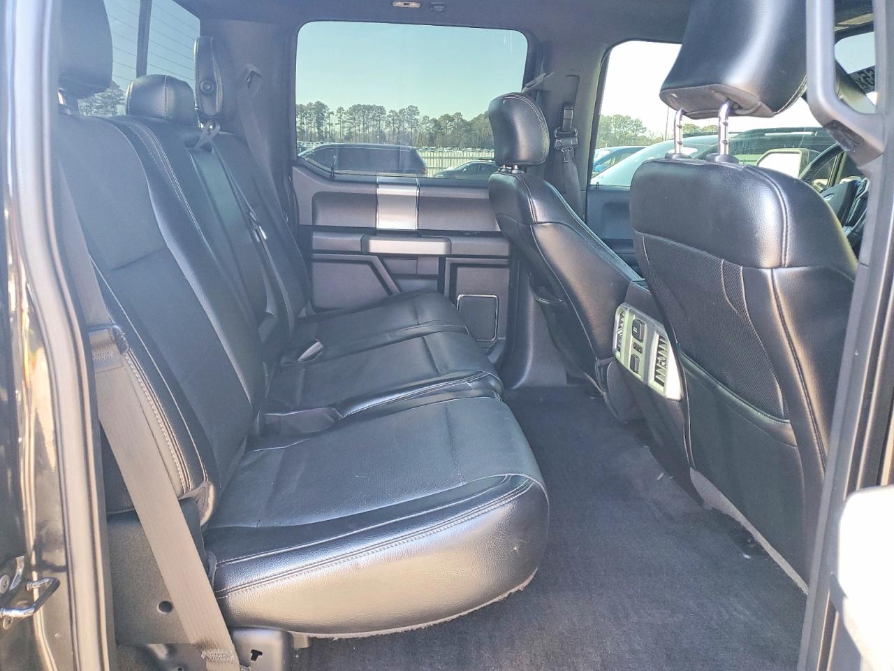 2015 FORD F150 SUPERCREW photo 28