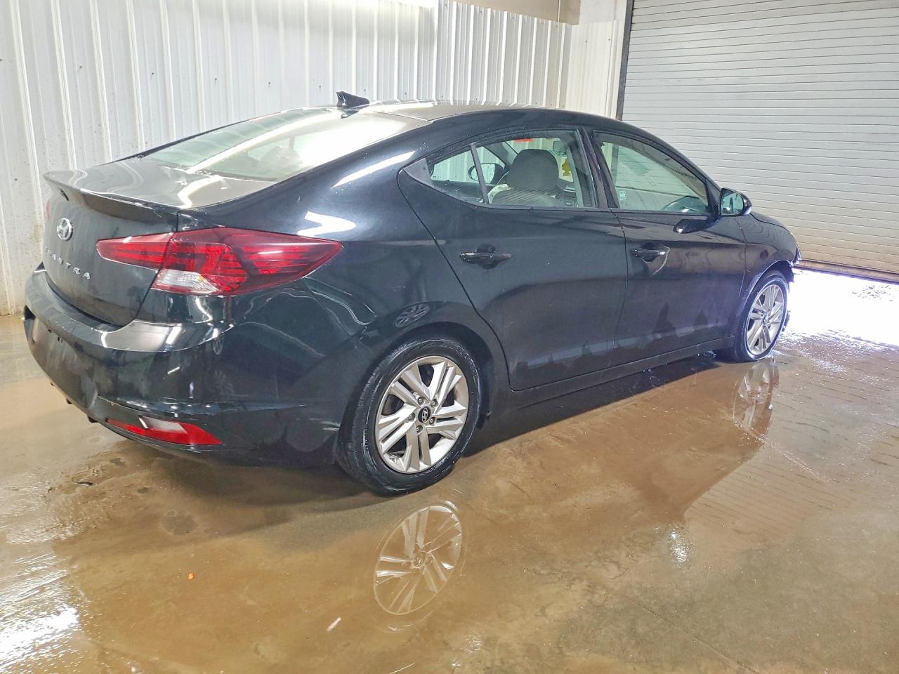 2019 HYUNDAI ELANTRA SE photo 7