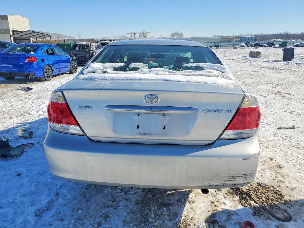 2005 TOYOTA CAMRY photo 6