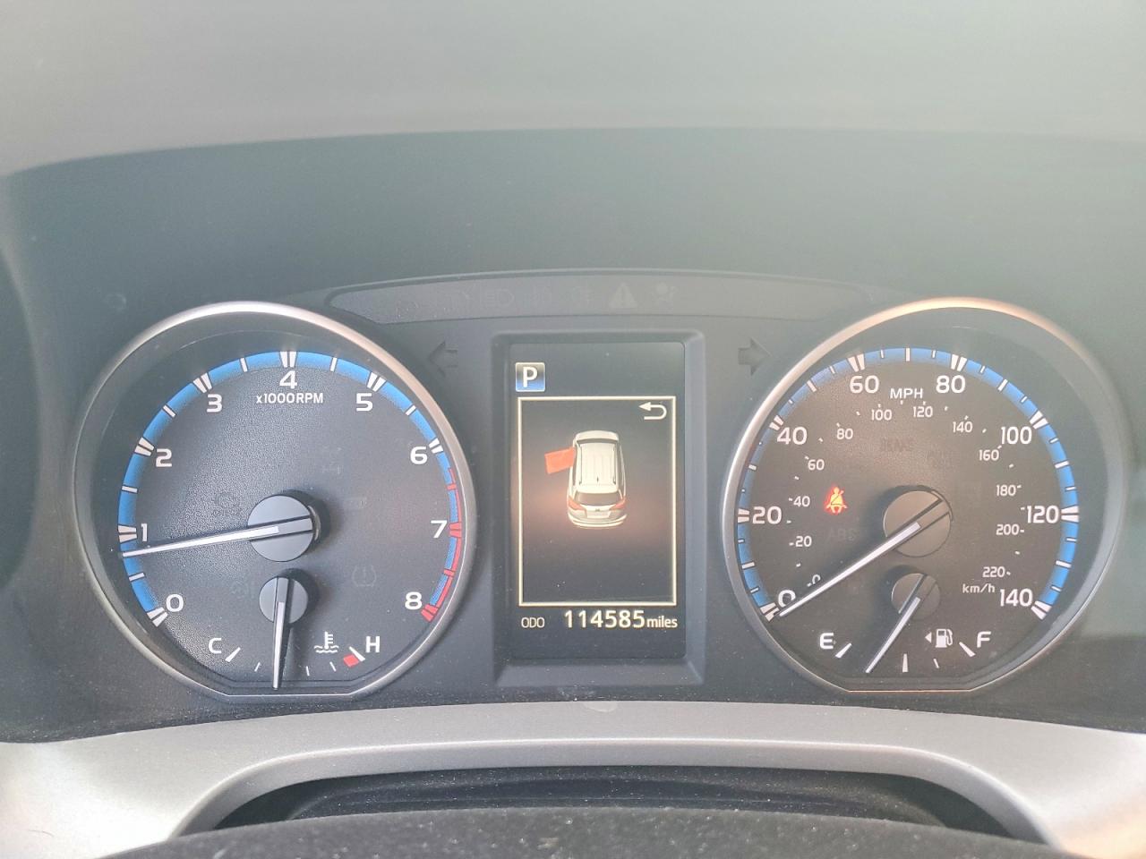 2018 TOYOTA RAV4 photo 25