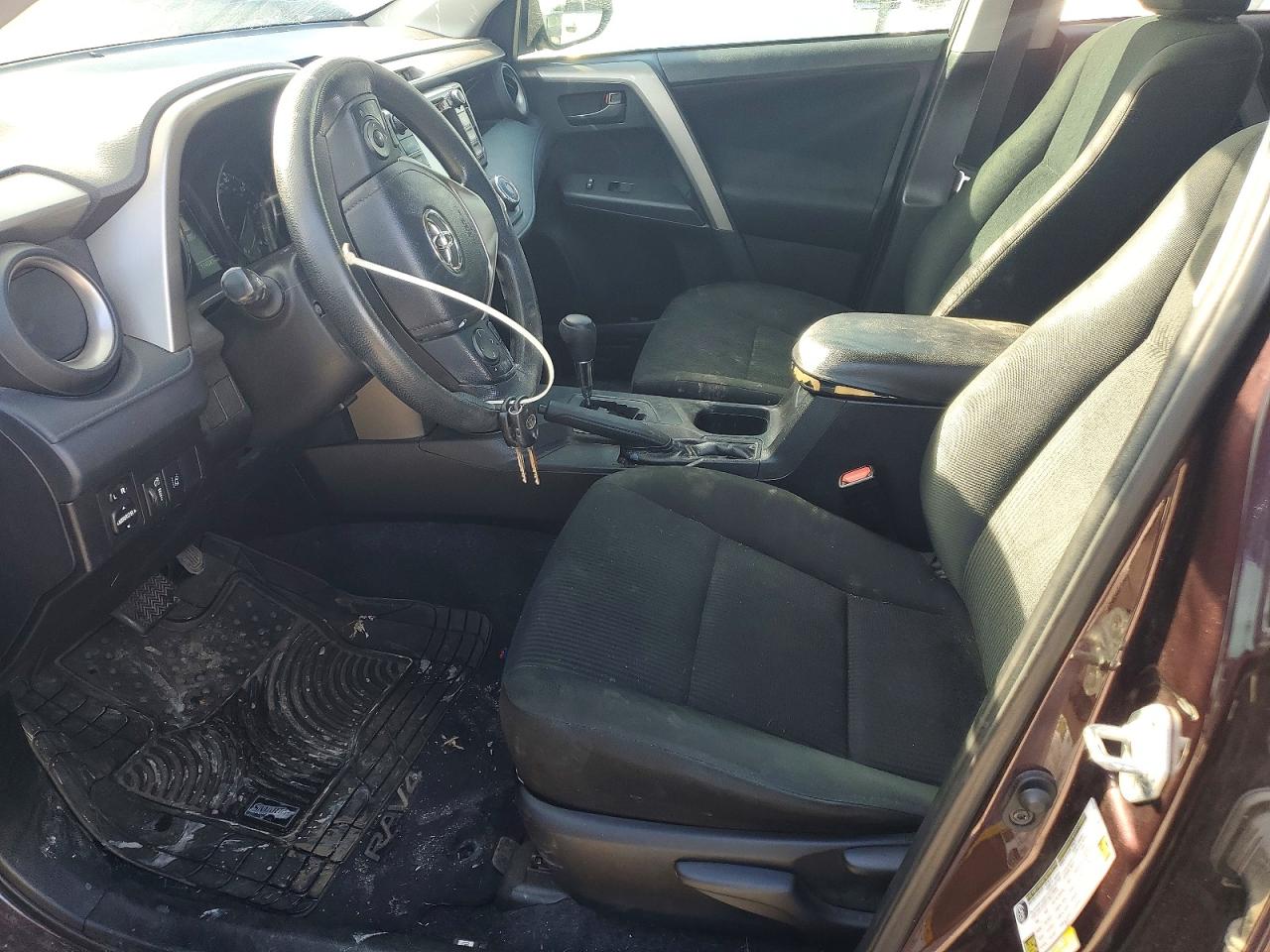 2018 TOYOTA RAV4 photo 19