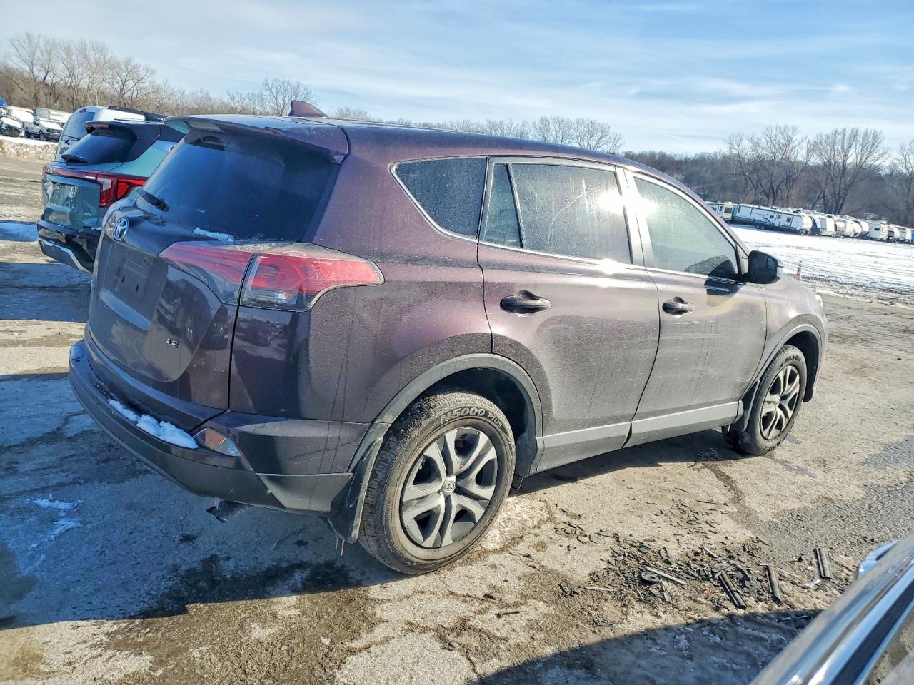 2018 TOYOTA RAV4 photo 7