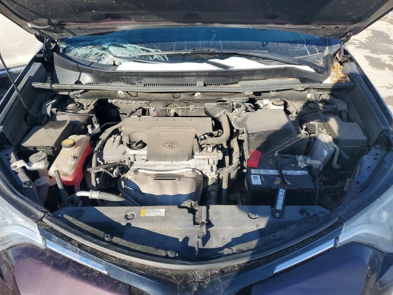 2018 TOYOTA RAV4 photo 31