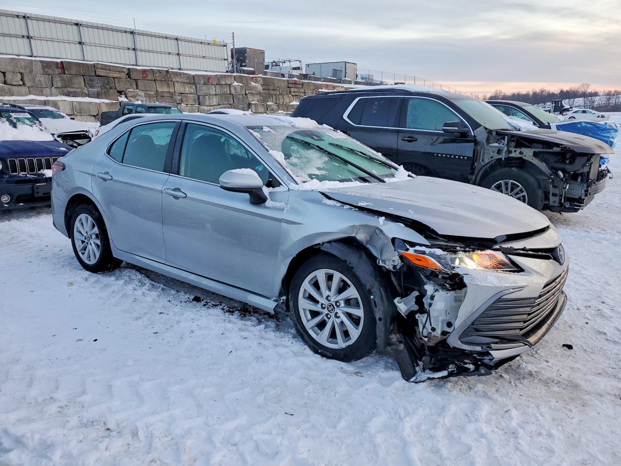 2023 TOYOTA CAMRY LE photo 7