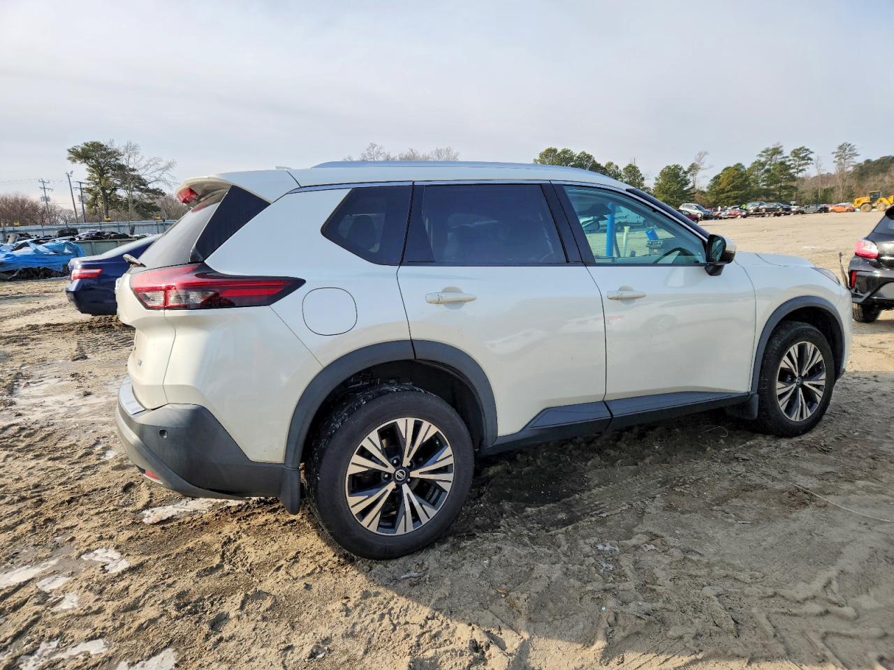2021 NISSAN ROGUE SV photo 7