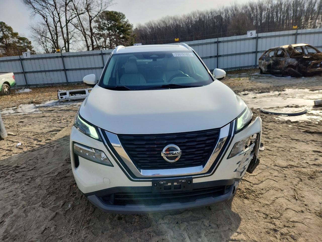2021 NISSAN ROGUE SV photo 13