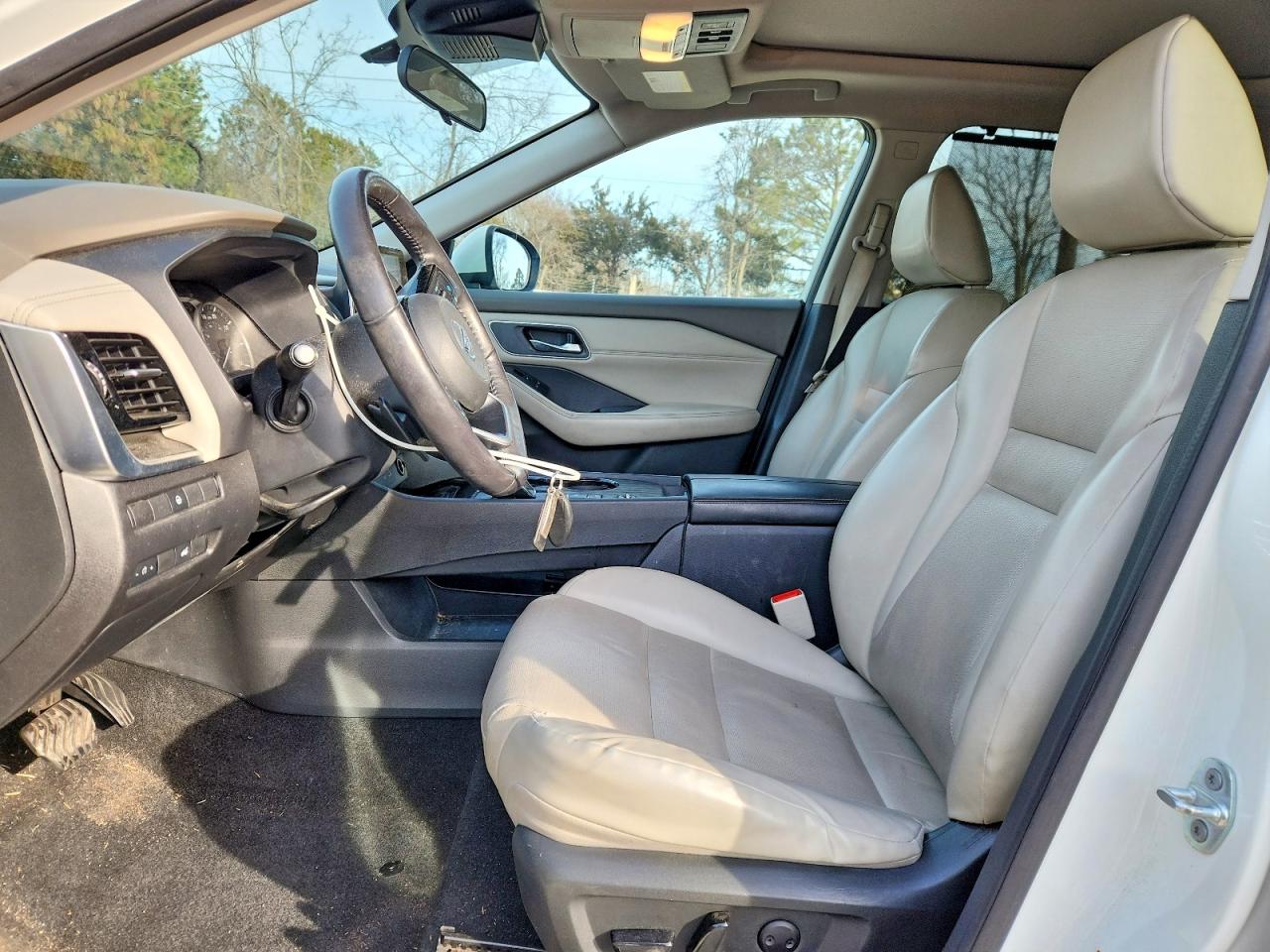 2021 NISSAN ROGUE SV photo 19