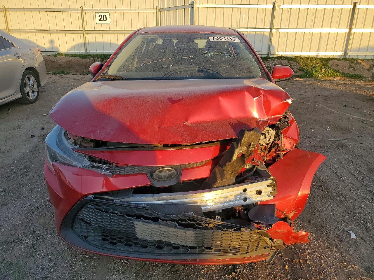 2020 TOYOTA COROLLA LE photo 5