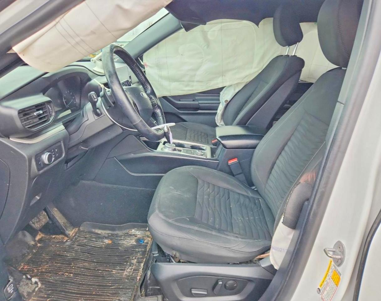 2020 FORD EXPLORER XLT photo 13