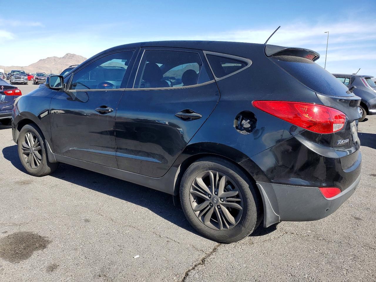 2015 HYUNDAI TUCSON GLS photo 2