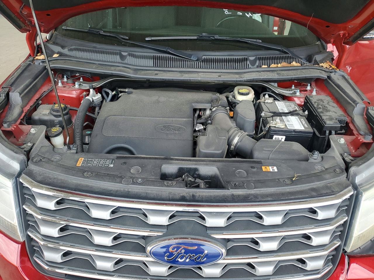 2017 FORD EXPLORER XLT photo 12