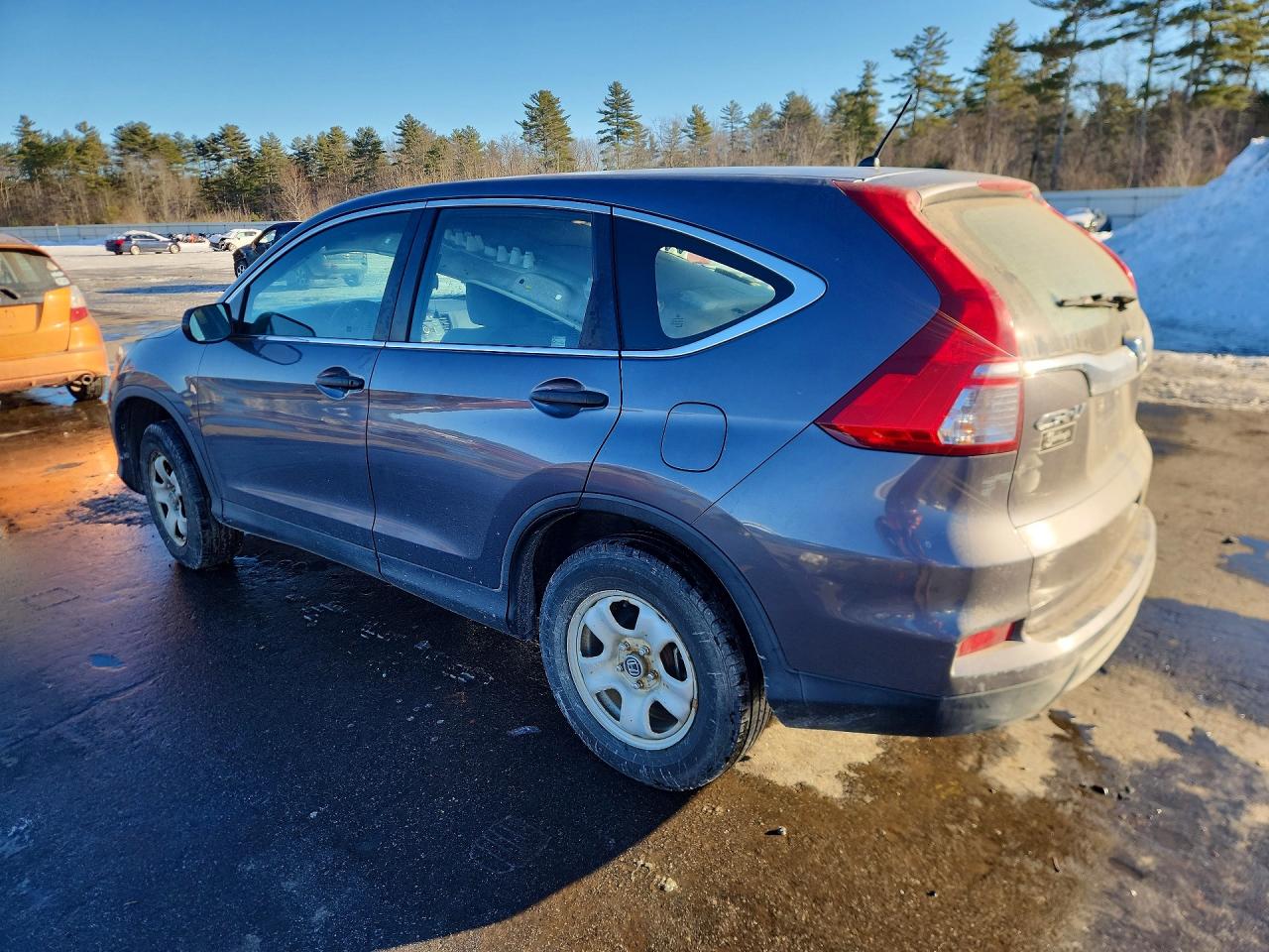 2016 HONDA CR-V LX photo 3