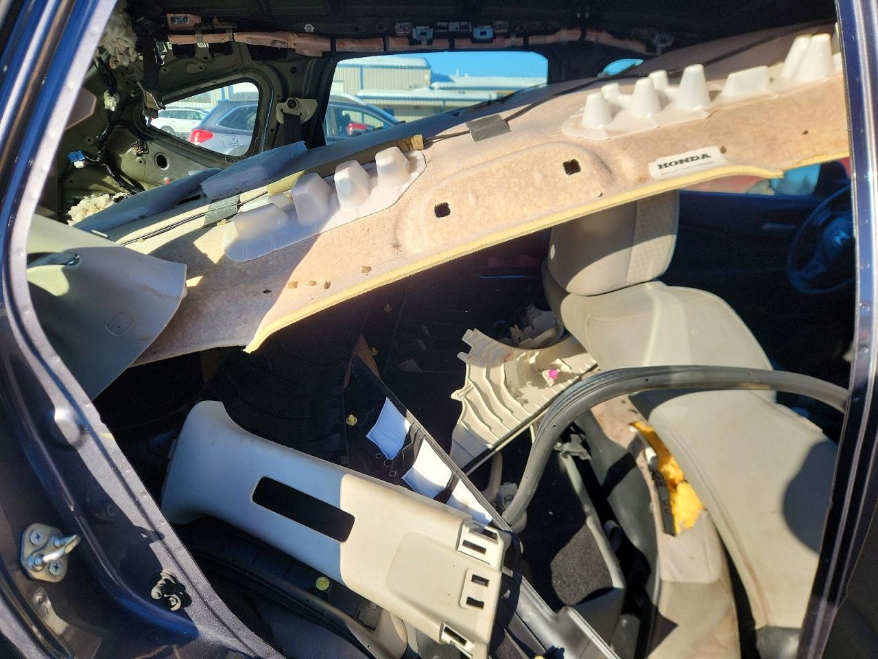 2016 HONDA CR-V LX photo 19