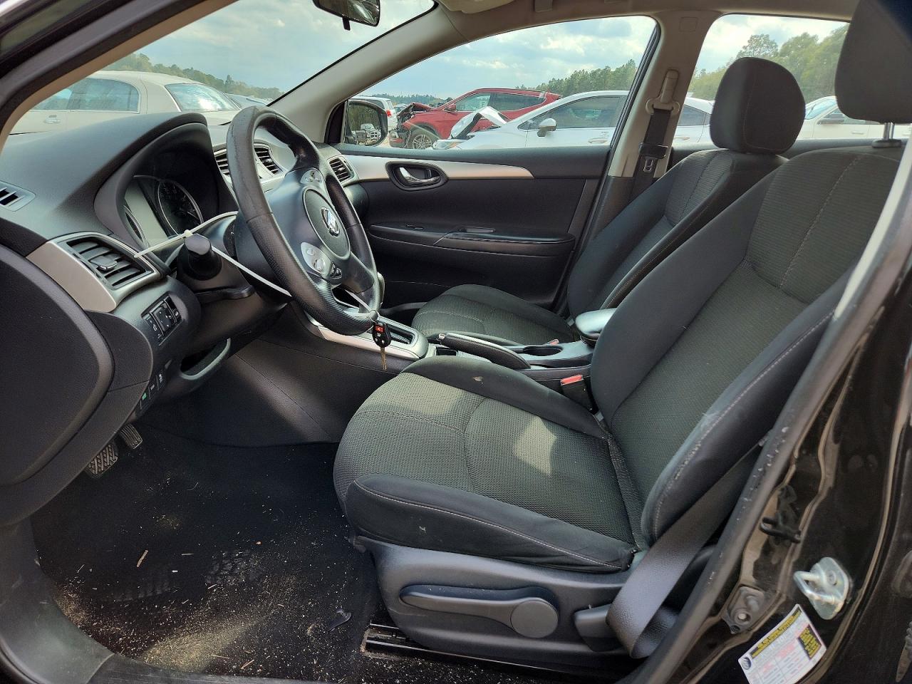 2018 NISSAN SENTRA S photo 13