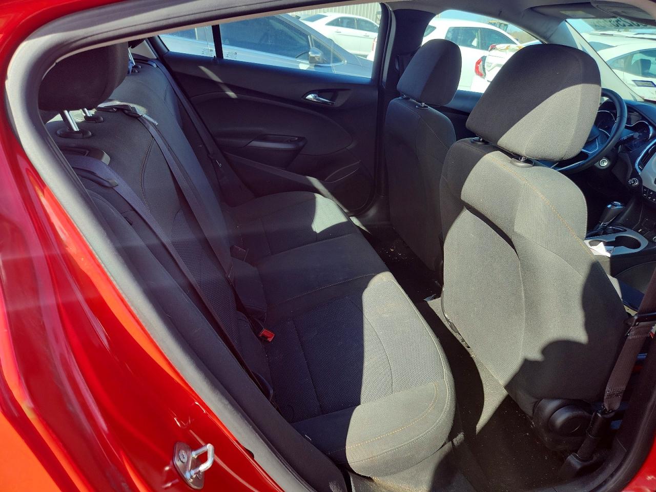 2016 CHEVROLET CRUZE LS photo 10