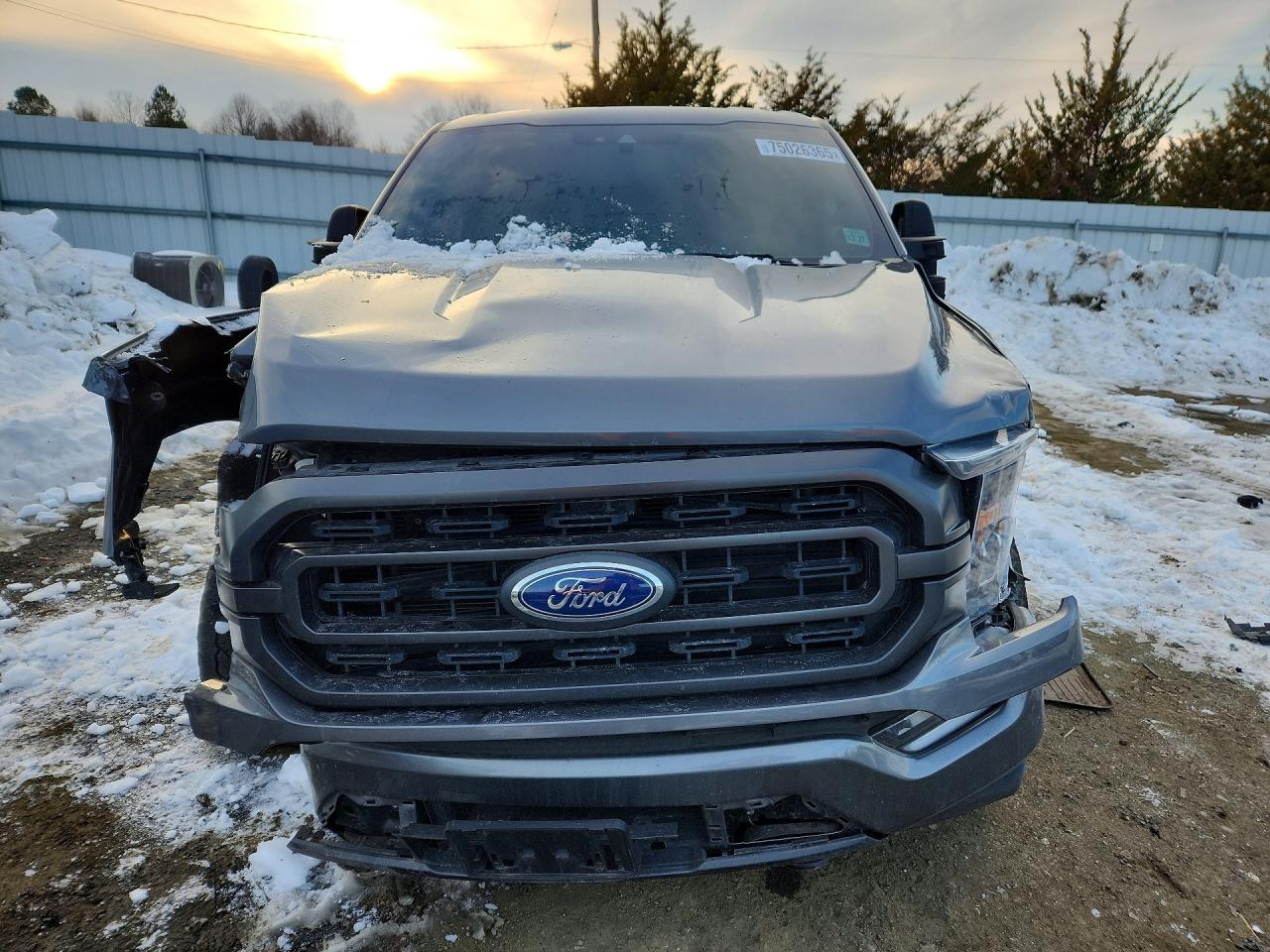 2022 FORD F150 SUPERCREW photo 9
