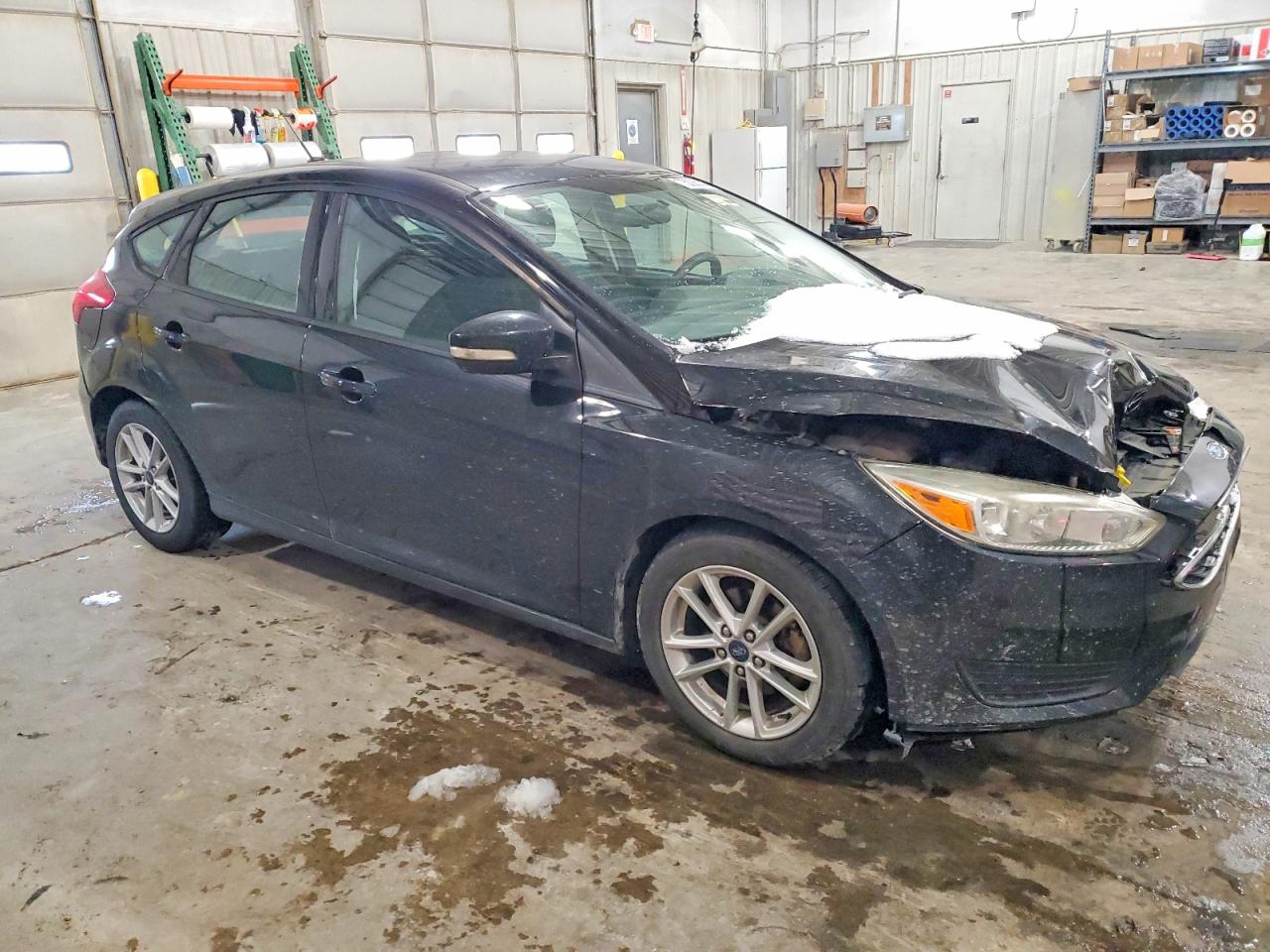 2017 FORD FOCUS SE photo 10