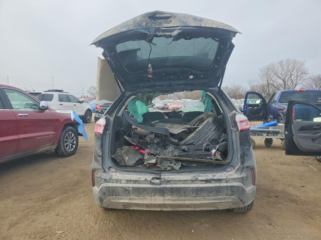 2021 FORD EDGE SEL photo 11
