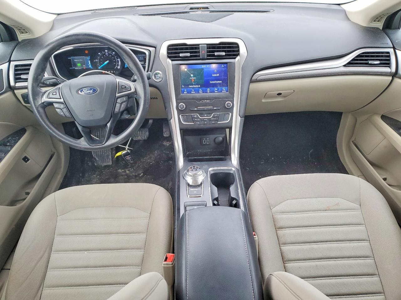 2019 FORD FUSION SE photo 8