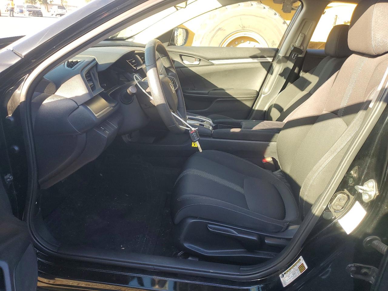 2016 HONDA CIVIC LX photo 13