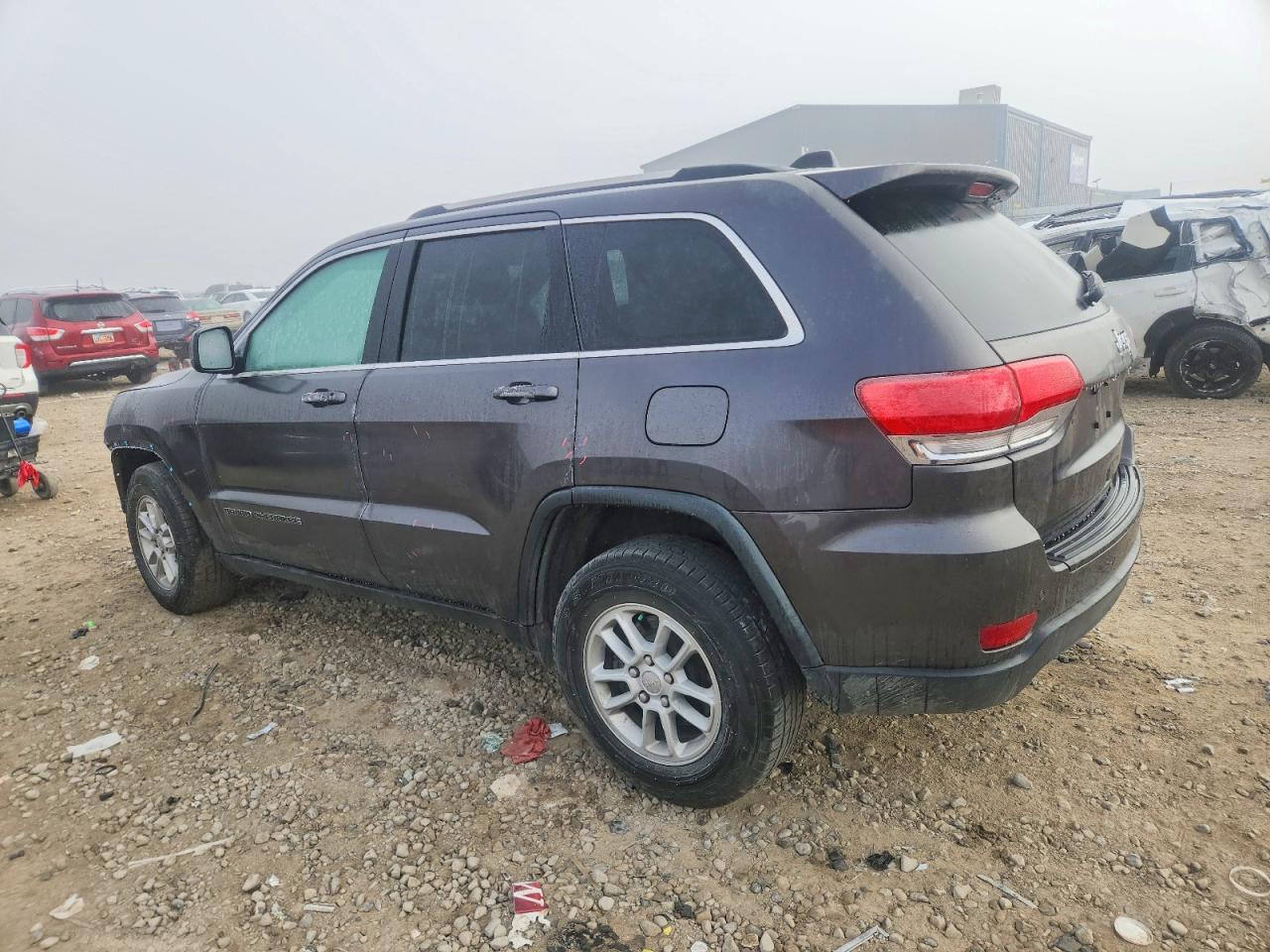 2018 JEEP GRAND CHEROKEE LAREDO photo 4