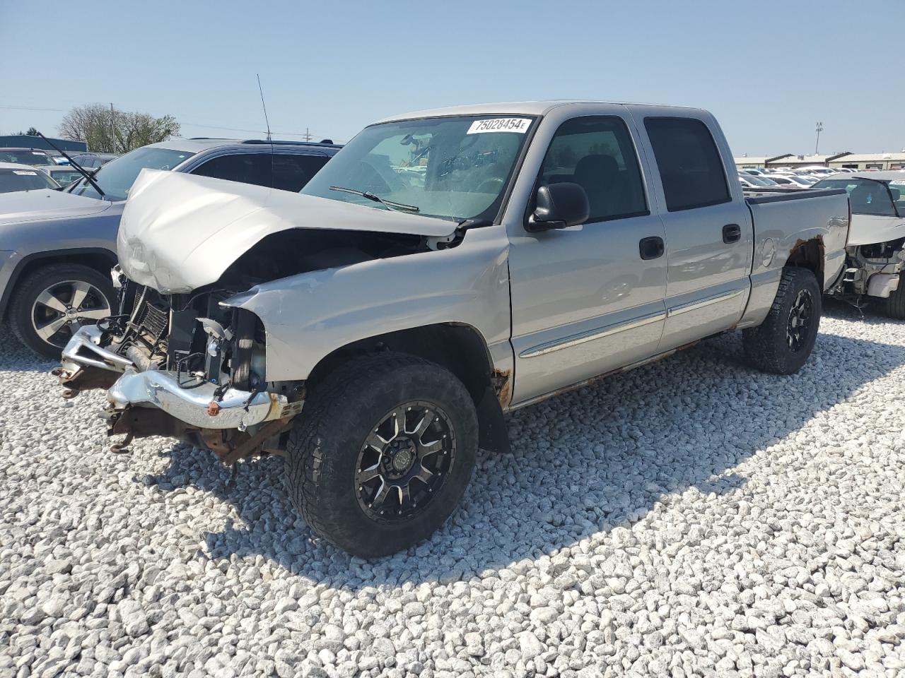 2004 GMC NEW SIERRA