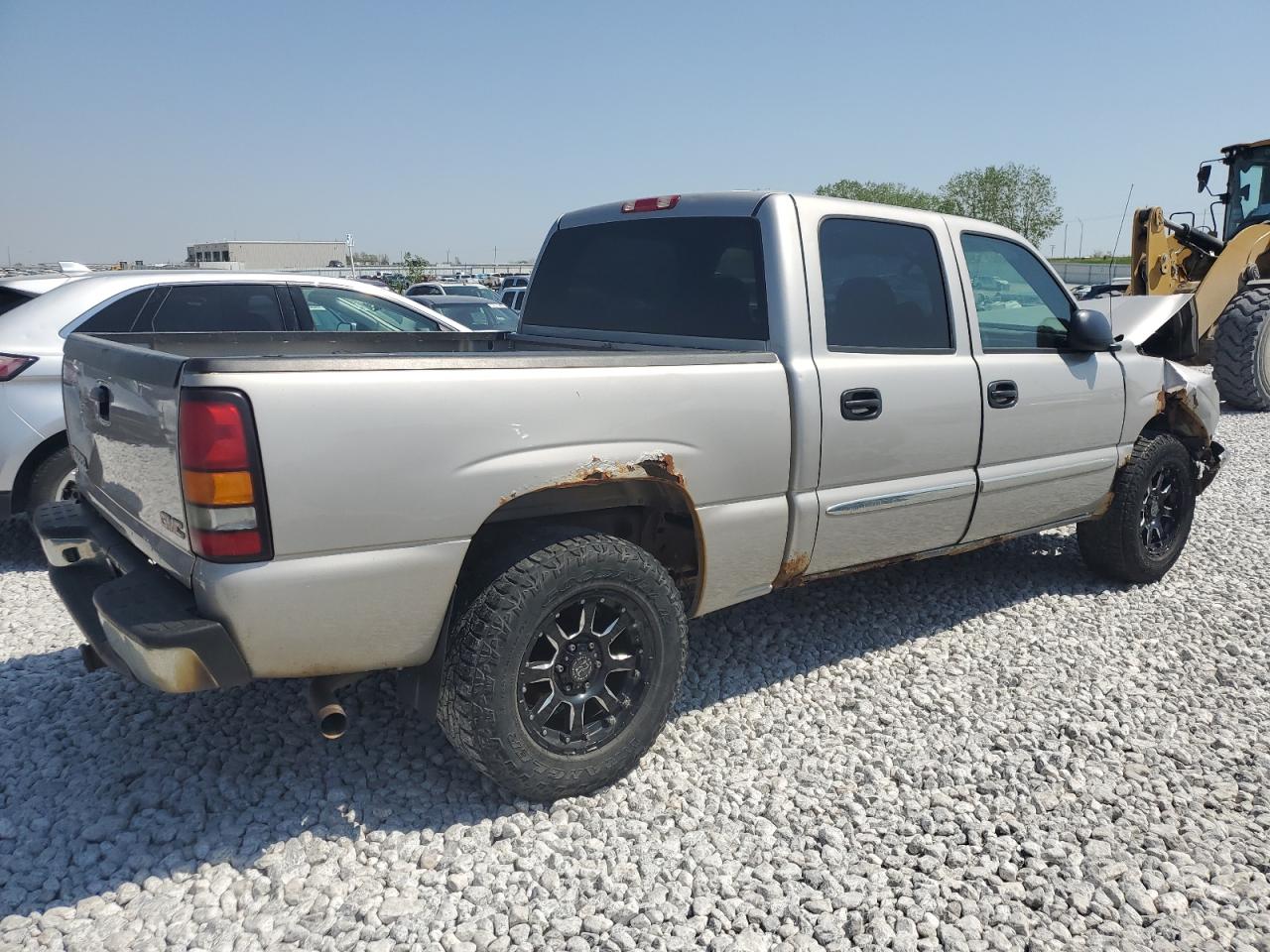 2004 GMC NEW SIERRA K1500 photo 5