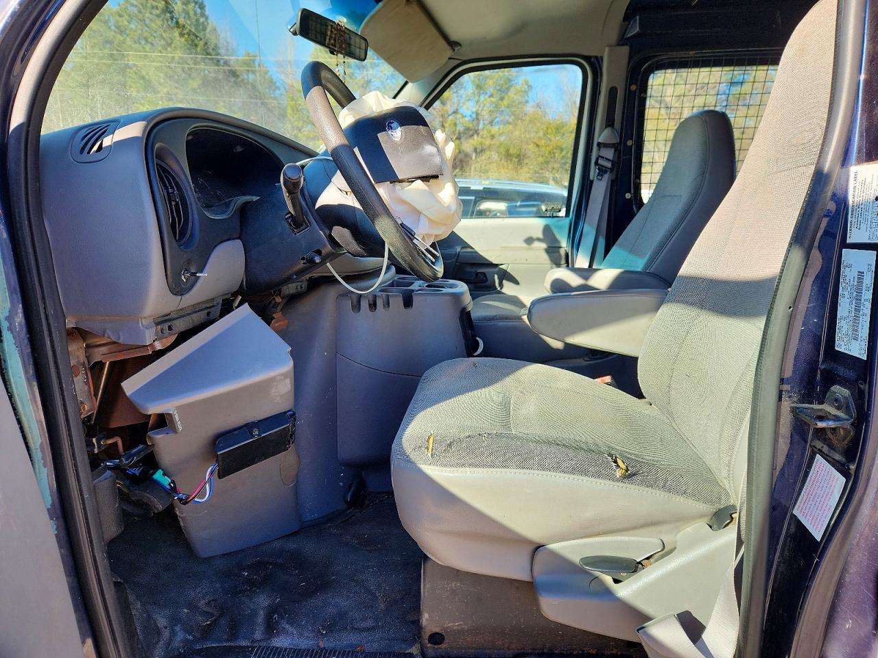 2002 FORD ECONOLINE E350 SUPER DUTY VAN photo 13