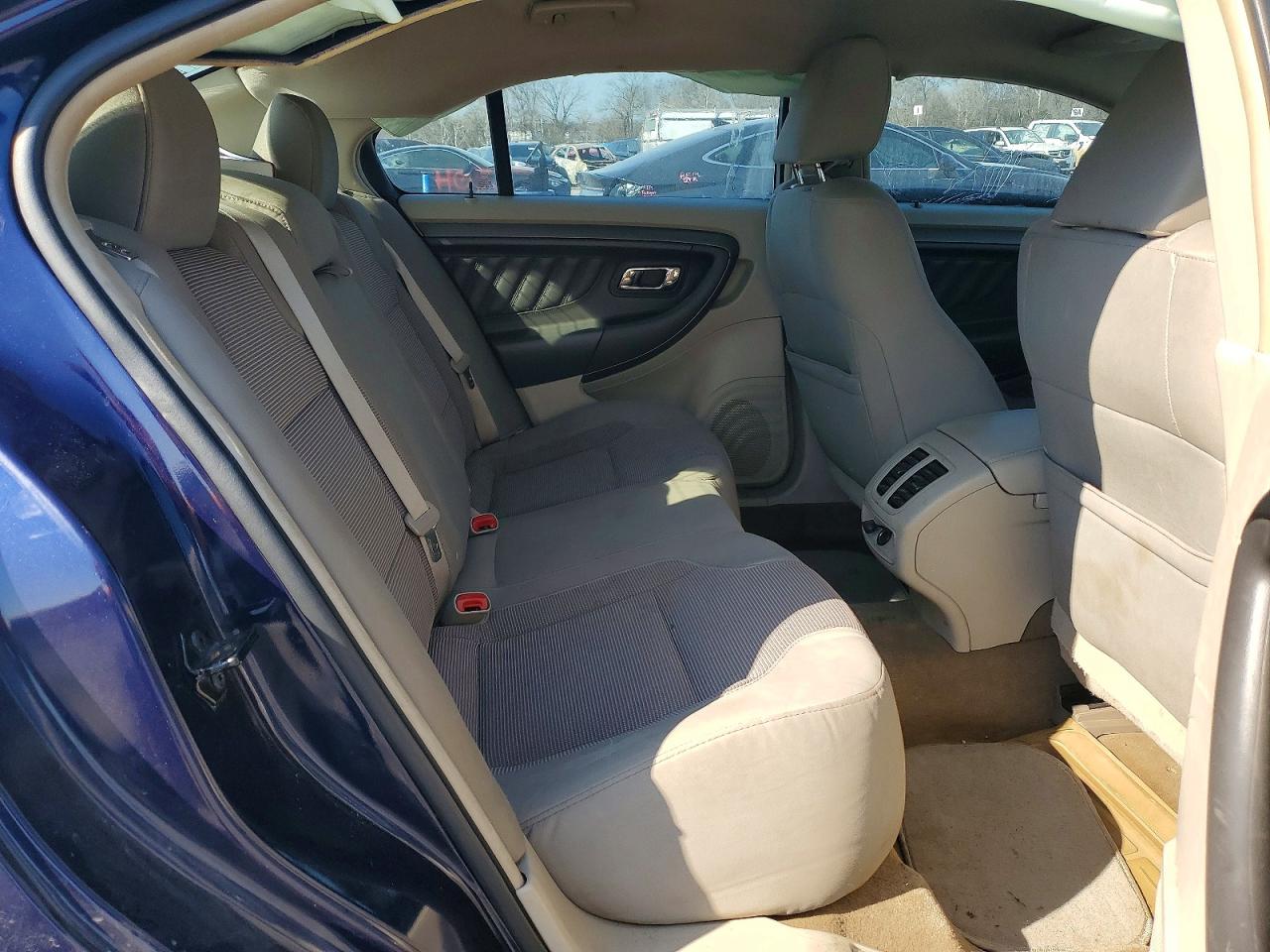 2011 FORD TAURUS SEL photo 19