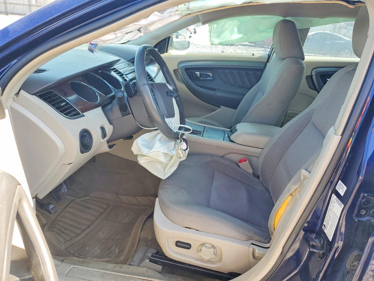 2011 FORD TAURUS SEL photo 13
