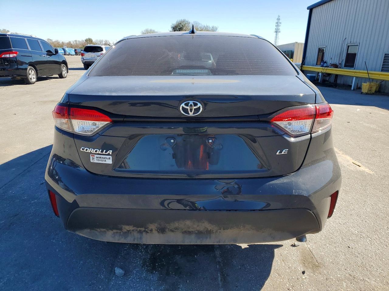 2024 TOYOTA COROLLA LE photo 11