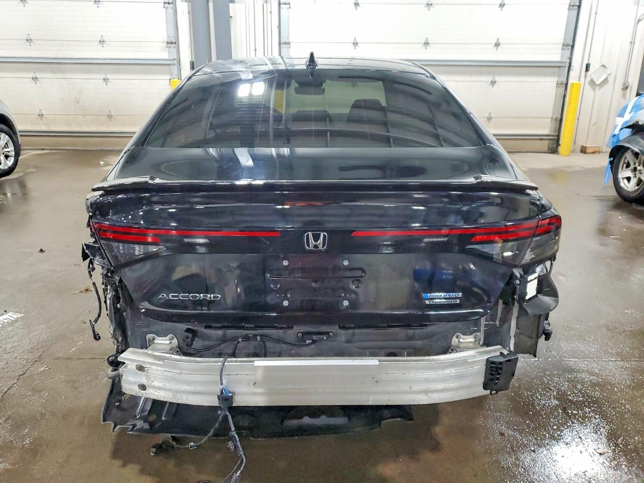 2024 HONDA ACCORD TOURING HYBRID photo 6