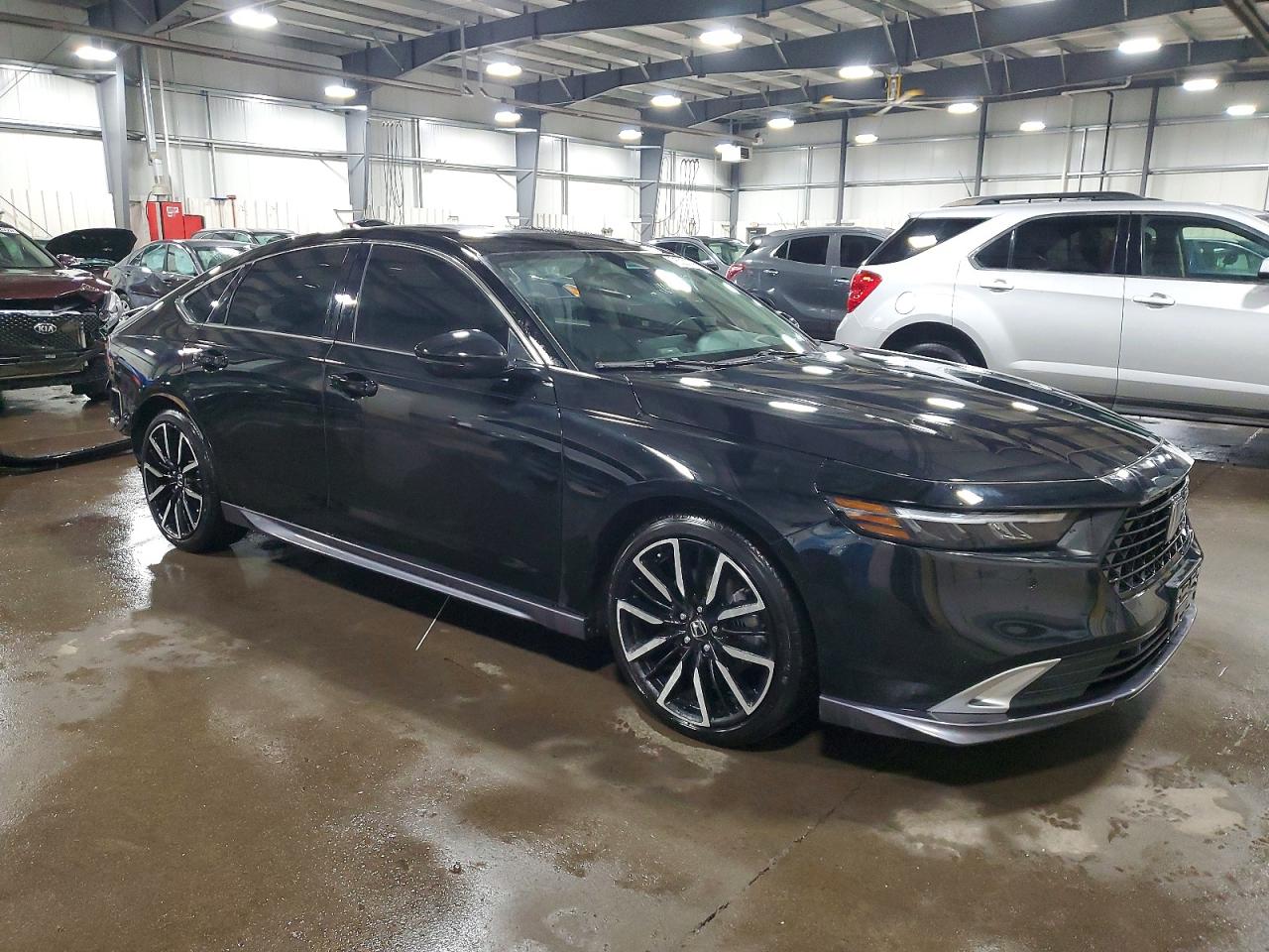 2024 HONDA ACCORD TOURING HYBRID photo 4
