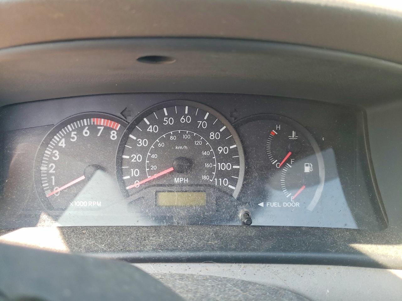 2004 TOYOTA COROLLA CE photo 9