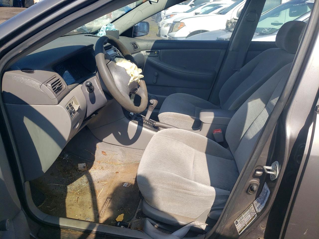 2004 TOYOTA COROLLA CE photo 7