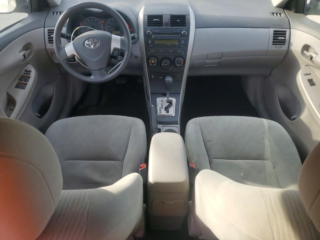 2010 TOYOTA COROLLA BASE photo 15