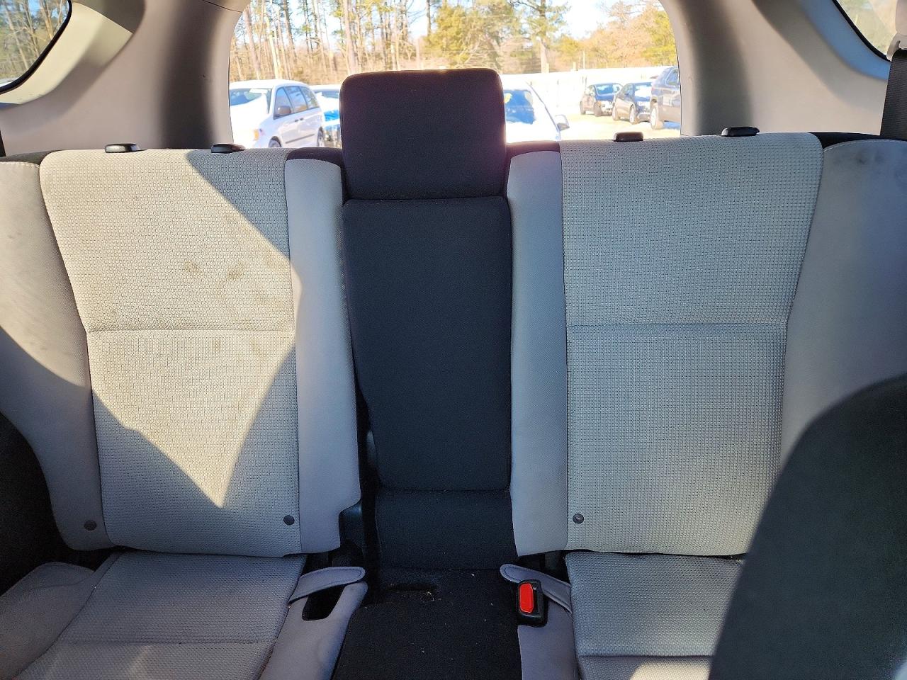 2017 TOYOTA RAV4 XLE photo 10