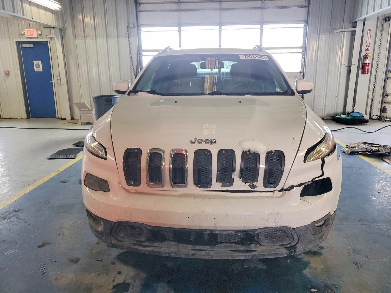 2015 JEEP CHEROKEE LATITUDE photo 5