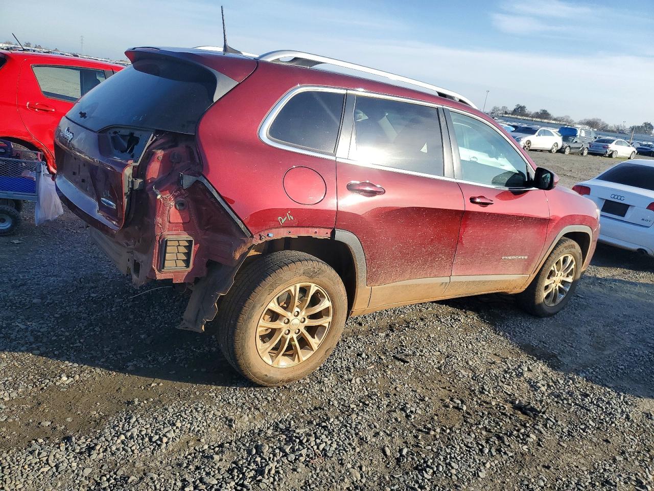 2019 JEEP CHEROKEE LATITUDE photo 3