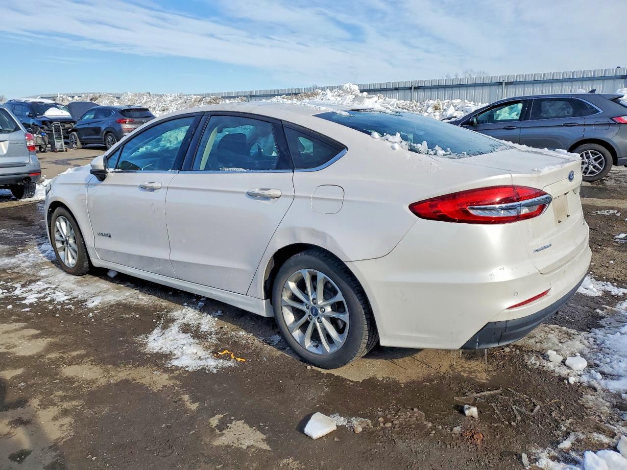 2019 FORD FUSION SE photo 3