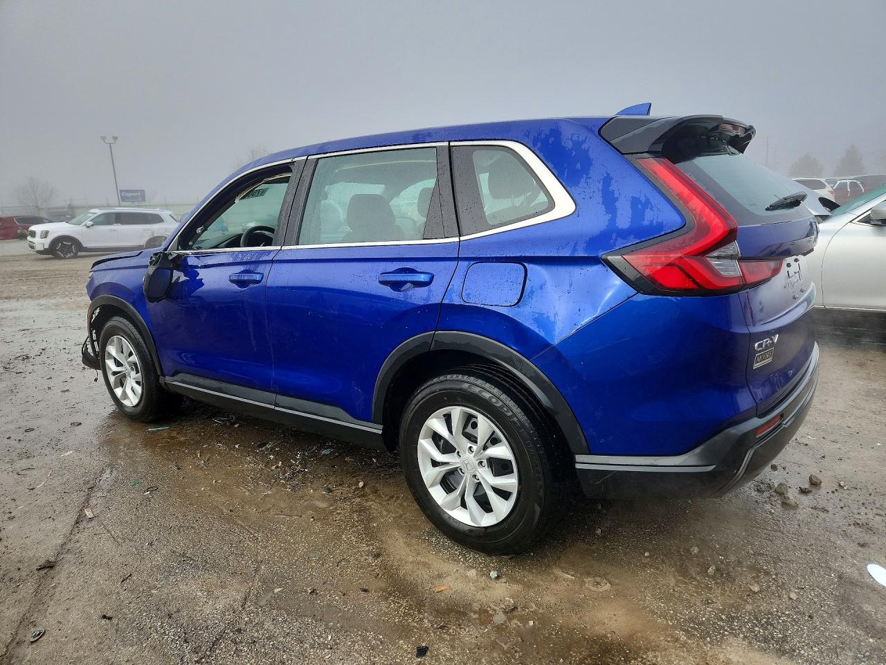2024 HONDA CR-V LX photo 2