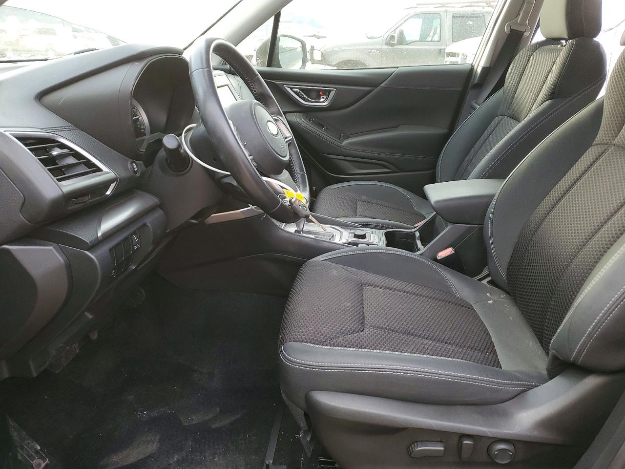 2020 SUBARU FORESTER PREMIUM photo 13