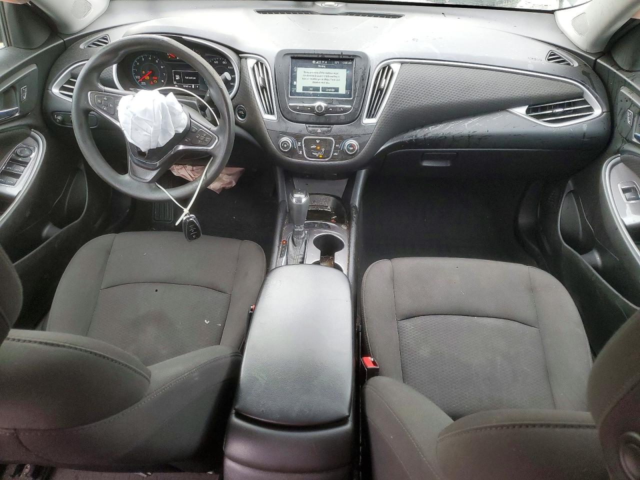 2018 CHEVROLET MALIBU LS photo 15